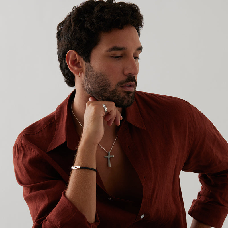 Premium Zephyr Men's Huggie Earring - Minimalist Style