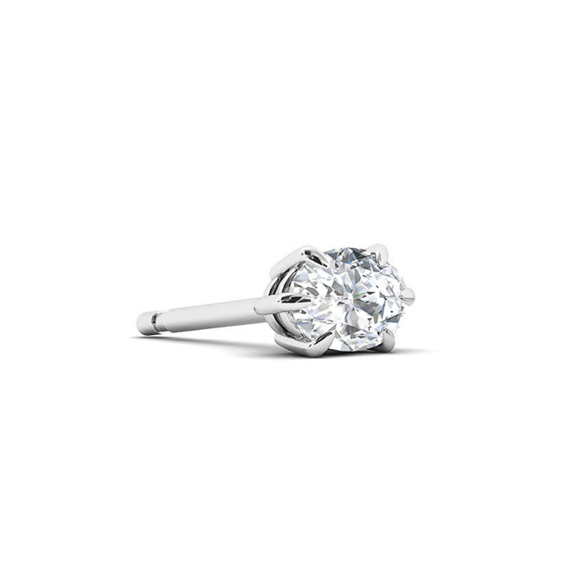 ALLIRA Premium Oval Diamond Stud Earrings