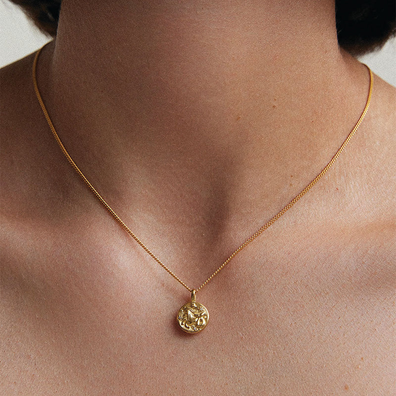Premium Capricorn Zodiac Charm in 18K Gold