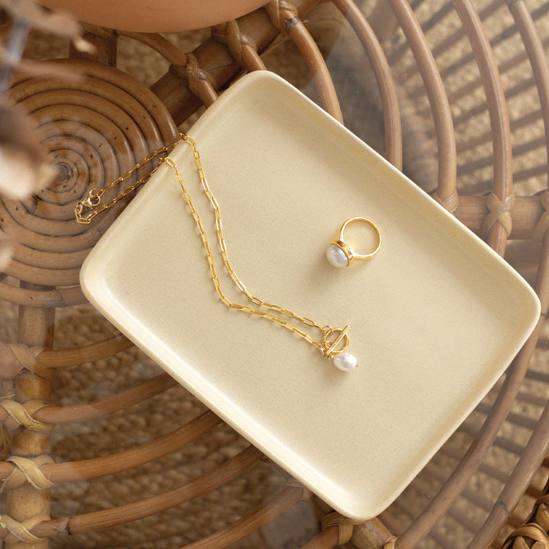 Premium Clip Chain Necklace with Pearl – Timeless Elegance