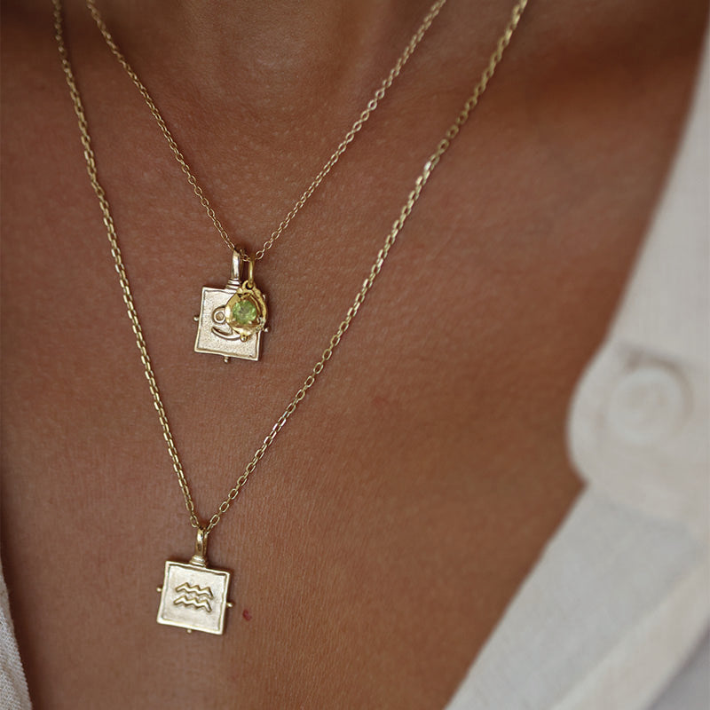 Premium Aquarius Zodiac Necklace - Ultimate Birth Constellation Jewelry